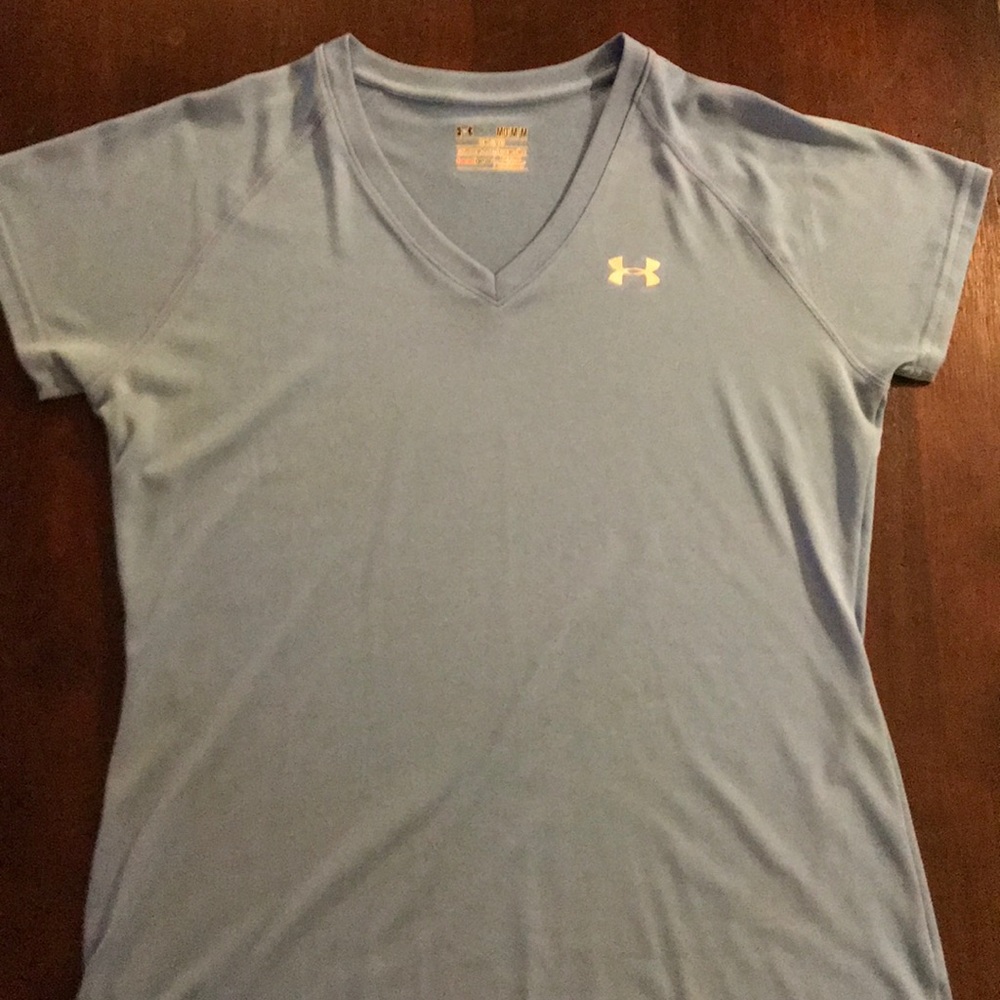 Under Armour women’s shirt